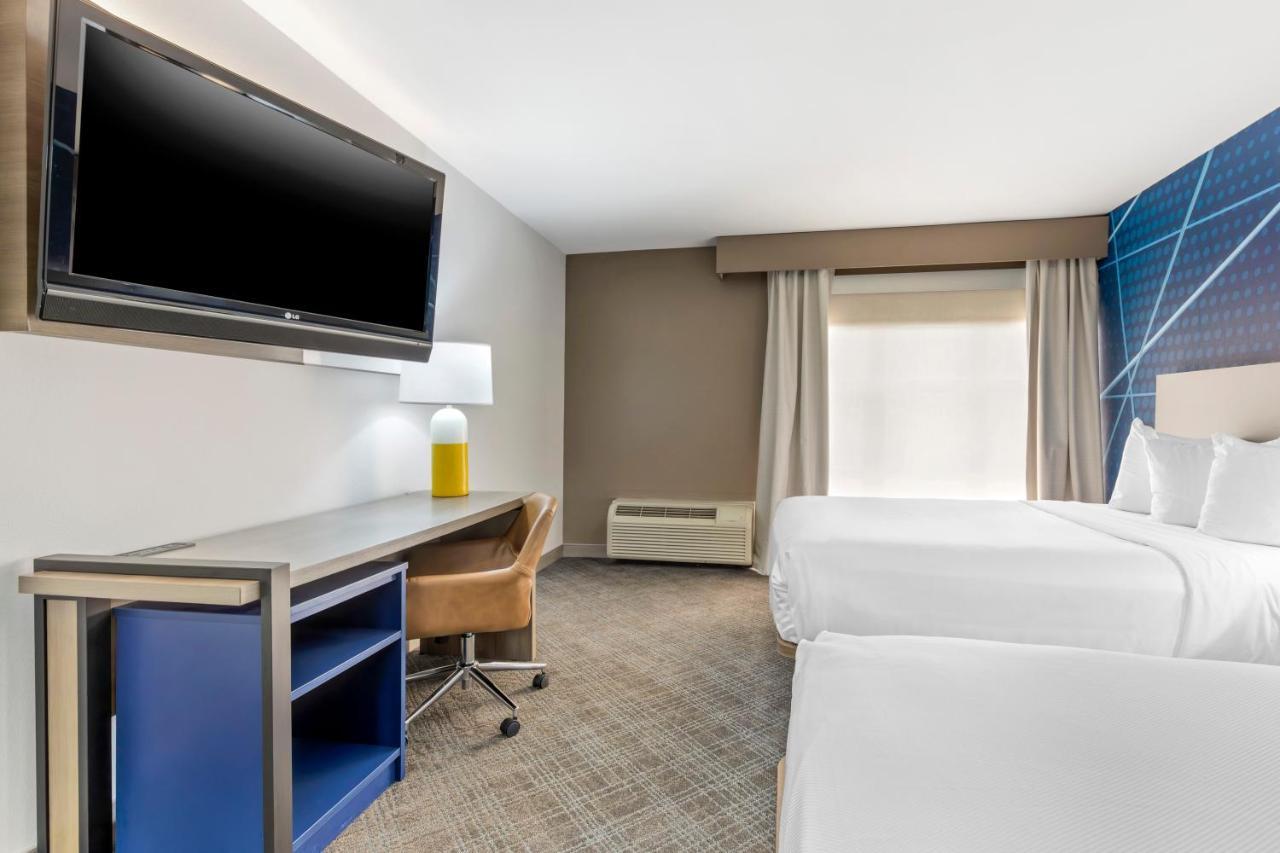 Comfort Inn & Suites Irving Las Colinas Dfw Exterior foto
